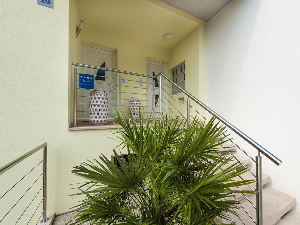 Apartments Anamar روفينج المظهر الخارجي الصورة