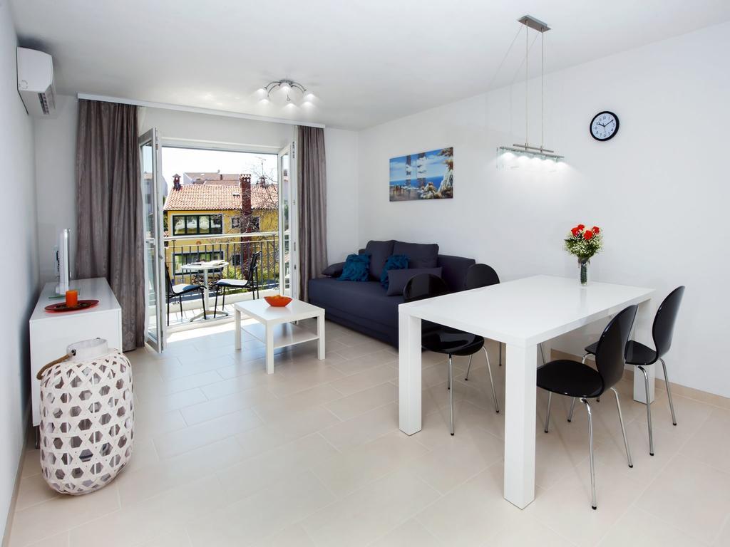 Apartments Anamar روفينج المظهر الخارجي الصورة
