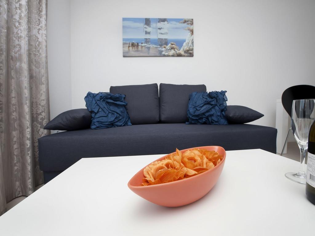 Apartments Anamar روفينج المظهر الخارجي الصورة