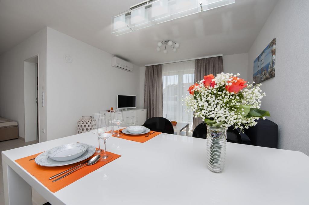 Apartments Anamar روفينج الغرفة الصورة