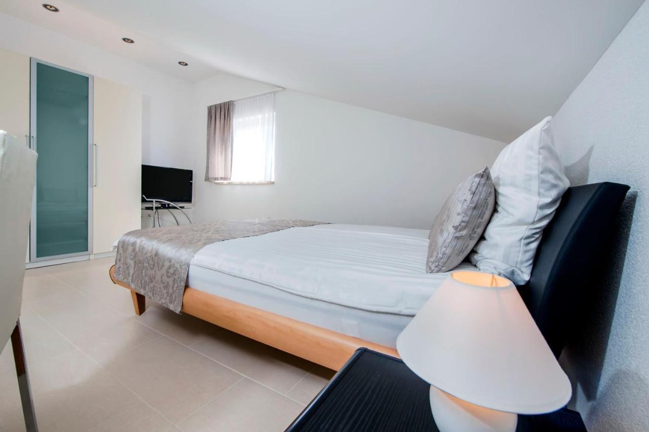 Apartments Anamar روفينج المظهر الخارجي الصورة